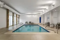 DoubleTree by Hilton Hotel Pittsburgh Airport - Pools