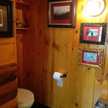 Glamp Thomas On Adk Farm Offers Privacy, Stargazing And Mountain Views Отели в г. Джонсберг