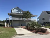 Amazing  Intercostal Waterway Home at Holden Beach - 4-Star