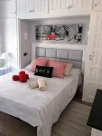 ESCALA, 5 minutes walk beach, VILLA STANDING160 habitab m2 / WIFI / WDM POOL - Wifi