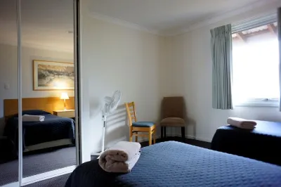 Oceanside 8 beach โรงแรมใกล้Round House