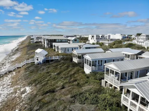 Gulf Front Seaside Iconic Honeymoon Cottage