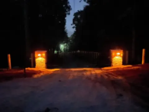 Viognier-Newly Constructed Cottage at Jones von Drehle with Master Suite