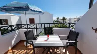 Super Apartment. Fantastic Private Complex Directly by the Sea/Pool/Glass Fibre Internet
