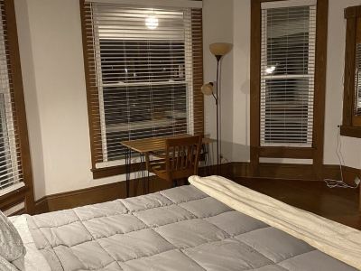 Cheerful Downtown 3 Bedroom home in the historic area of Columbus