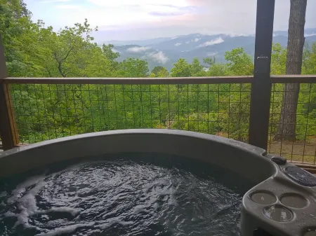 This is the One!!!  Just Wow... Amazing Mountain/Lake Views HotTub FirePit