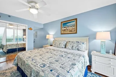 2 Bedroom Condo on the Beach at Okaloosa Island Hotels near Destin-Fort Walton Beach Convention Center