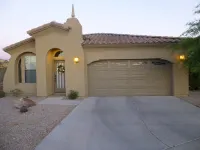 Quiet Relaxing Desert Oasis ...close to what ever action you may be looking for.