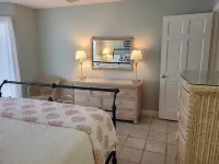 Waterfront Villa at Bohicket Marina and beach access!