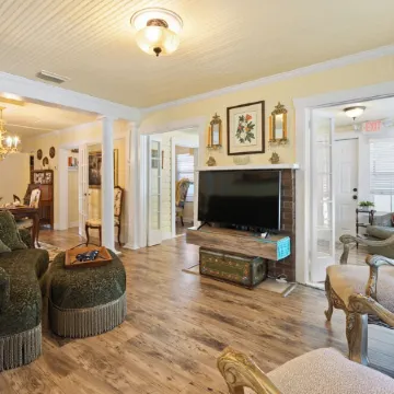 Secret Garden @ Seminole located in the heart of downtown Stuart, FL