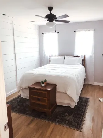 The Loft on the River with Private Gravel bar!!