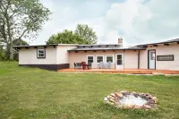 Sky Hi at Buckeye Lake Hotels in Harbor Hills