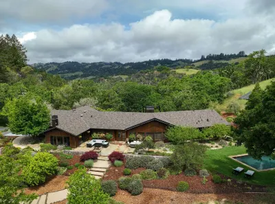 Luxury Organic Ranch Fabulous for Groups with Farm Hotel in zona Mazzocco Sonoma Winery