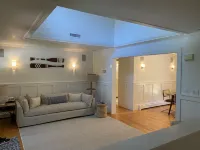 Oak Bluffs Family Retreat - Private Roundabout, Walk to the Beach & Downtown OB.