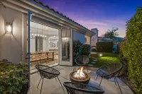 Newly Remodeled PGA West Golf Course Estate with Private Pool and Jacuzzi!