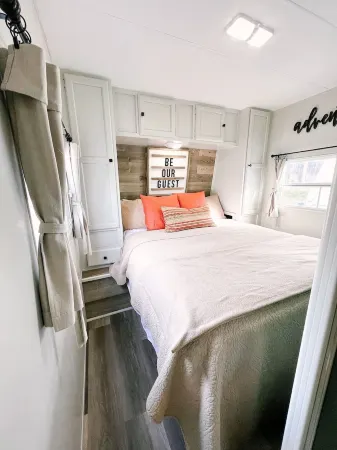 Cozy Renovated RV near Zion and St. George