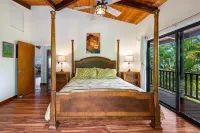 Papa Belle 3.5 Acre Estate w/Pool, Spa, Epic Ocean Views, and Orchard