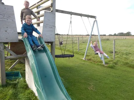 Stunning location, superior quality barn, open all year, swimming pool, hot tub Отели в г. Сейнт Сампсон