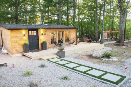 Luxury Tiny Home In Niantic