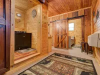 Cozy Custom Cabin in the Rrg• A True Guest Fav Hotels in Wolfe County