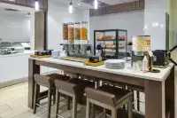 羅阿諾克拉皮茲希爾頓花園飯店 羅阿諾克拉皮茲住宿飯店