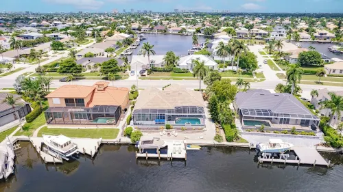 Luxury Waterfront Villa with Kayaks, Fishing, Bikes, Heated Pool, Fire Pit