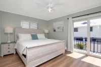 300/Night~Ice Machine~Pool~ Close to Open Gulf Water~Family Friendly Home,