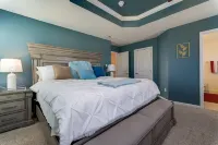 Modern Home w/ Great Amenities