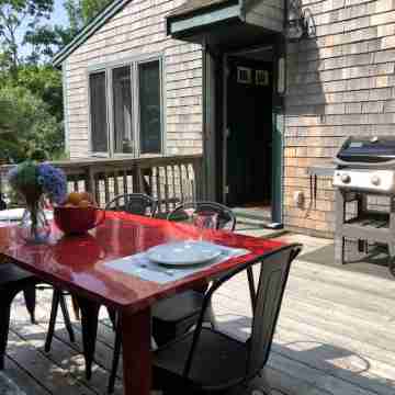 Luxe Cape Cod Farmhouse. Walk to Ellis Landing Beach! Hotel Exterior