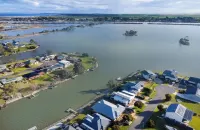 Theriverbend43 Wellington Marina· Wellington East, South Australia