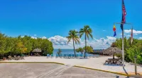 Condo with Pool and Beach Access