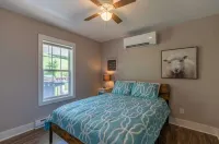 Bobbie Jean's Cozy Mountain Farmhouse