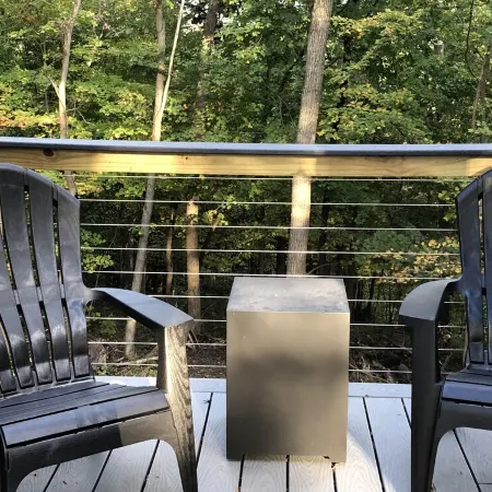 SereniTree Cabin - Modern Rustic Getaway tucked in the trees