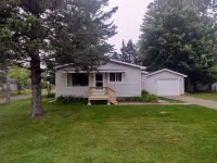 Cute, convenient, quiet Eagle River 2 bedroom home