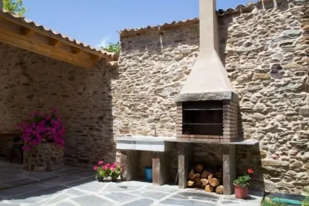 Peñamora Rural Cottage for 10 people