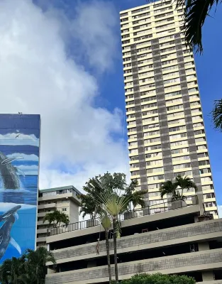 Price Drop Oceanview Waikiki Studio A + FREE BEACH Rentals