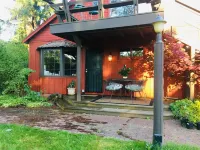 BunkHouse Retreat at Minto-Brown Island Salem Oregon