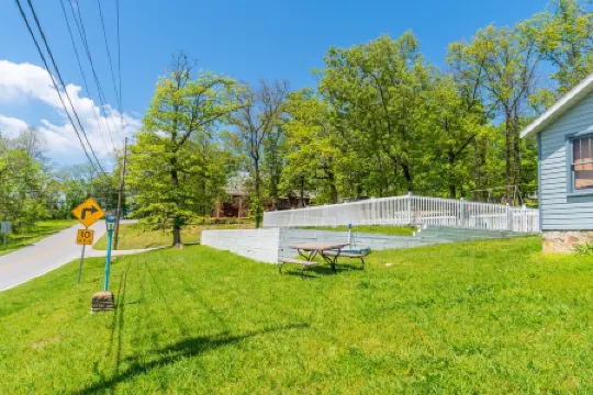 HOUSE by Lake Taneycomo at Rockaway Rentals