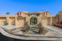 Luxury 2-bedroom 2.5 bath condo at The Oasis Resort  in Palm Springs