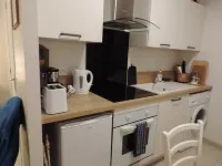 Independent studio 25m² 800 m from the sea