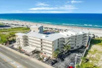 OCEAN FRONT JUST RENOVATED CLEAN PRIVATE CONDO POOLS ARE OPEN.