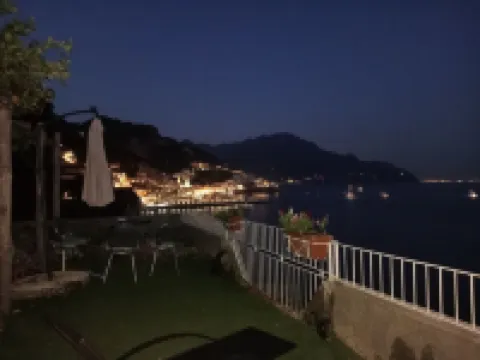 Exclusive abode overlooking the sea just minutes from the center of Amalfi.