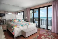 Panoramic 3BR/3BA Condo - Direct Beach Ocean Front
