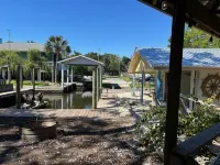 Beautiful Waterfront Home on Deepwater Canal. Easy Access to the Gulf.