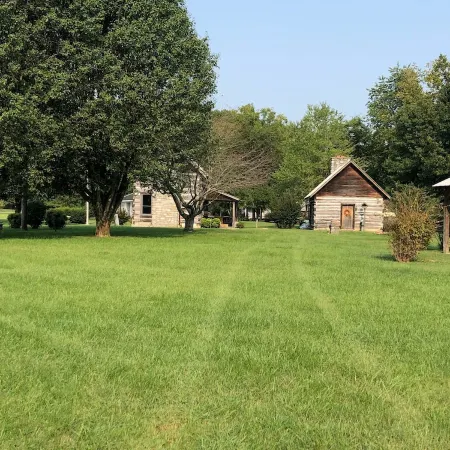 Cottage close to Town