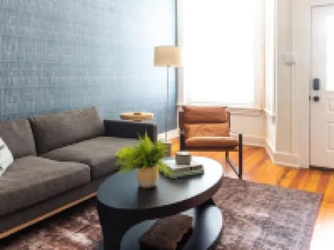 Brand New 4bd, 2ba Lancaster Center City Townhome Hotels in Lancaster