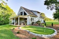 Walk to Dinner! Waterfront, Updated, Prime Location - Back Home Oconee