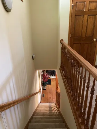 The Mountain View Lodge - Luxury in Whittier! Awesome views from every deck!