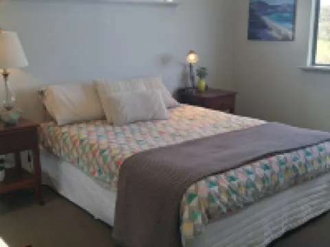 Views of Redwall Valley and close to beaches and wineries. ヤリンガップのホテル