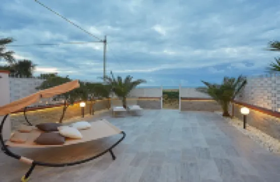 House in front of the beach of Balestrate